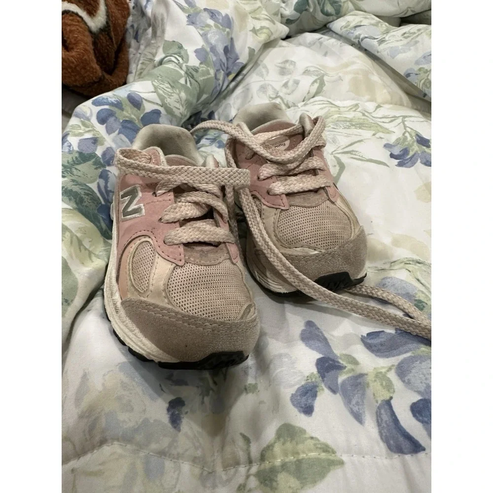 Toddler Girl Size 6 Pink New Balance Sneakers